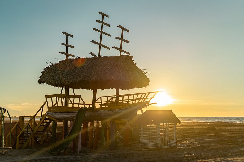 01. Súper Casa con salida al mar y playa exclusiva